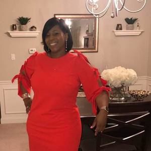 Meet your Posher, Nellie